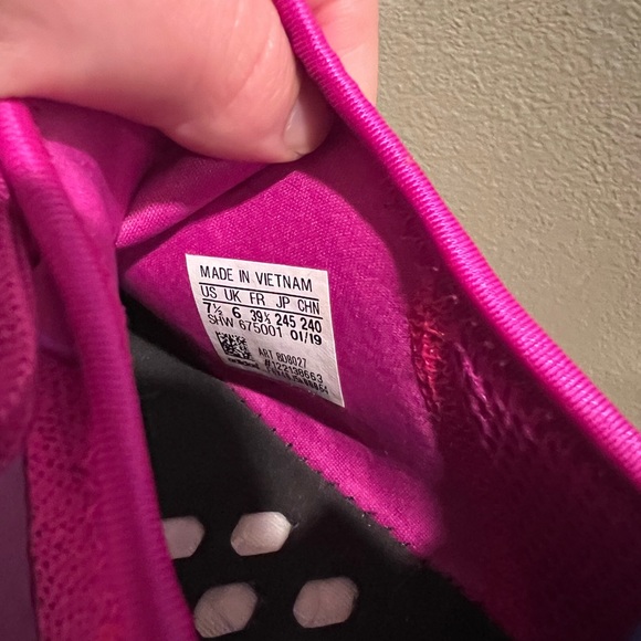 Adidas NMD R1 - Picture 8 of 8